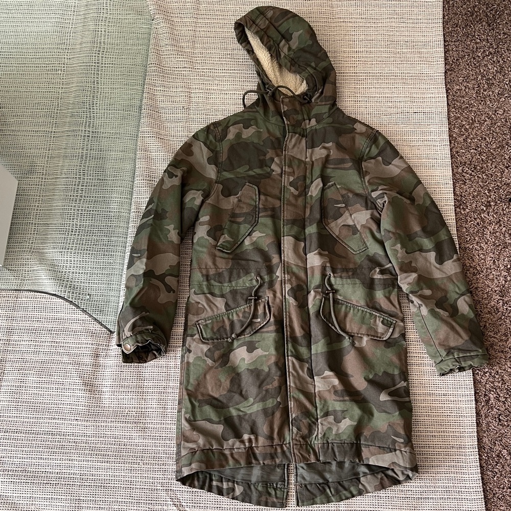 H&M Divided Men’s Hooded Camouflage Parka Jacket